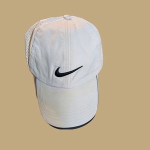 Nike Golf Nike One VR Custom Hat One Size